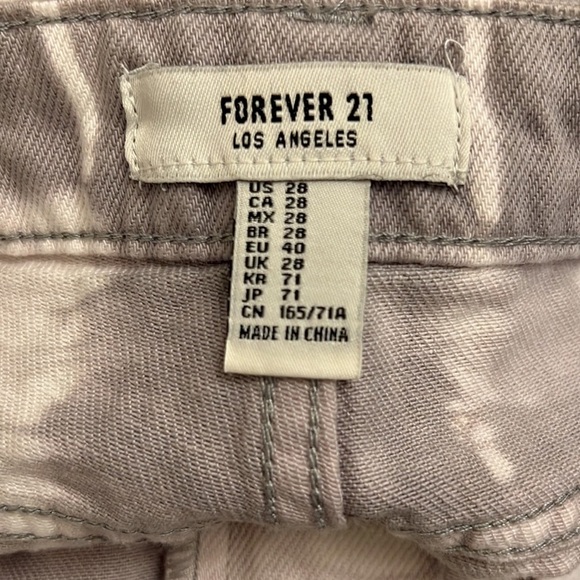 Forever 21 ladies shorts - Picture 5 of 7